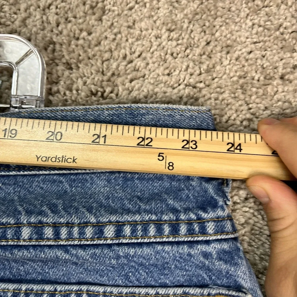 Carhartt Jeans Men 48x30 Medium Wash Denim Straight Leg 5 Pocket Relaxed Fit EUC
